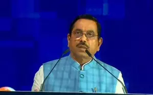 Union Minister promises Centre’s full support for K’taka’s growth