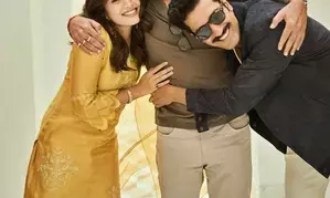 Vicky Kaushal and Rashmika Mandanna kidnap Chhaava director Laxman Utekar for a mini photoshoot