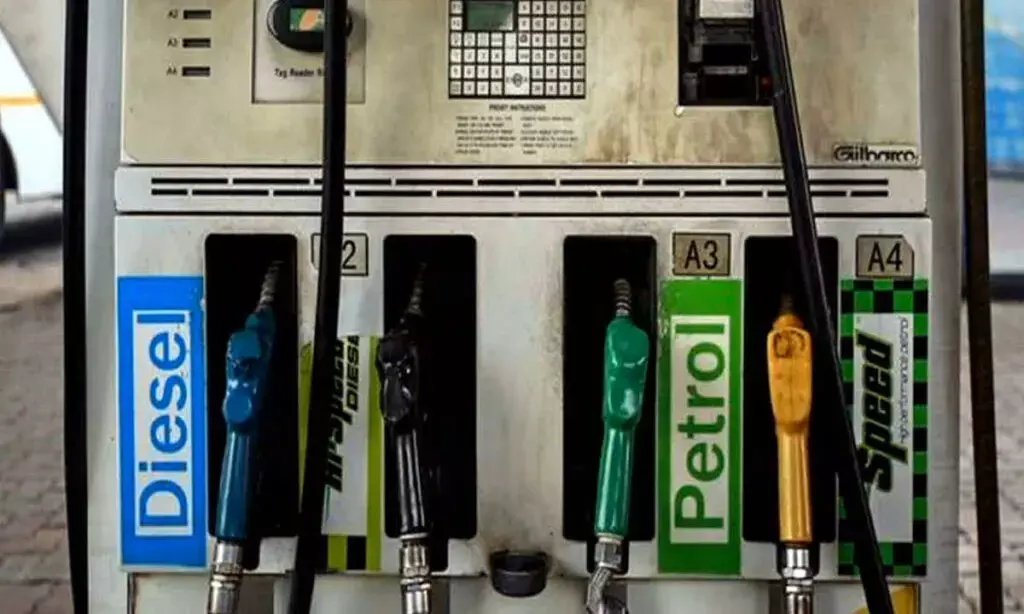 Petrol-diesel price today: No change in fuel price, check the rates on February 12