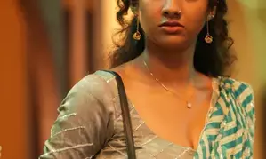 Trailer of RGV’s psycho thriller ‘Saaree’ released