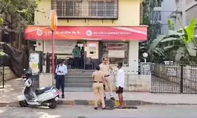 Long queues outside New India Co-operative Bank after RBI imposes restrictions Long queues outside New India Co-operative Bank after RBI imposes restrictions