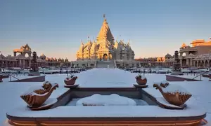 Akshardham New Jersey: A divine winter wonderland