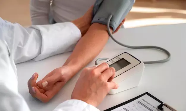 How to control blood pressure without medication? Follow these 5 simple tips