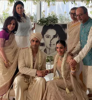 Smita Patils memory lovingly remembered at son Prateik Babbar’s wedding Smita Patils memory lovingly remembered at son Prateik Babbar’s wedding