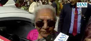 Governor Anandiben Patel calls Maha Kumbhs management inspiring, Nitin Gadkari applauds efforts