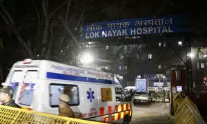 Death toll rises to 18 in stampede at New Delhi Railway Station, dozens injured