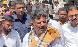 Will consider good suggestions by Railway Minister Vaishnaw, says Shivakumar