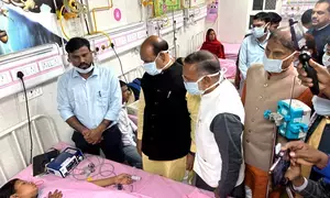 Om Birla visits Kota hospital, inquires about children affected by gas leak