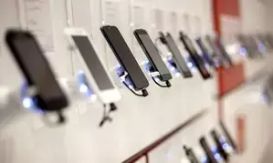 India’s smartphone exports surge by 140 pc to $3 billion in Jan India’s smartphone exports surge by 140 pc to $3 billion in Jan