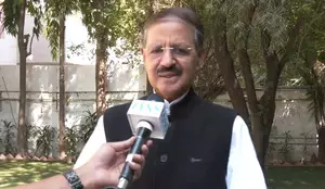 Cong leader sparks controversy with remark on Mayawati; Rashid Alvi condemns him Cong leader sparks controversy with remark on Mayawati; Rashid Alvi condemns him