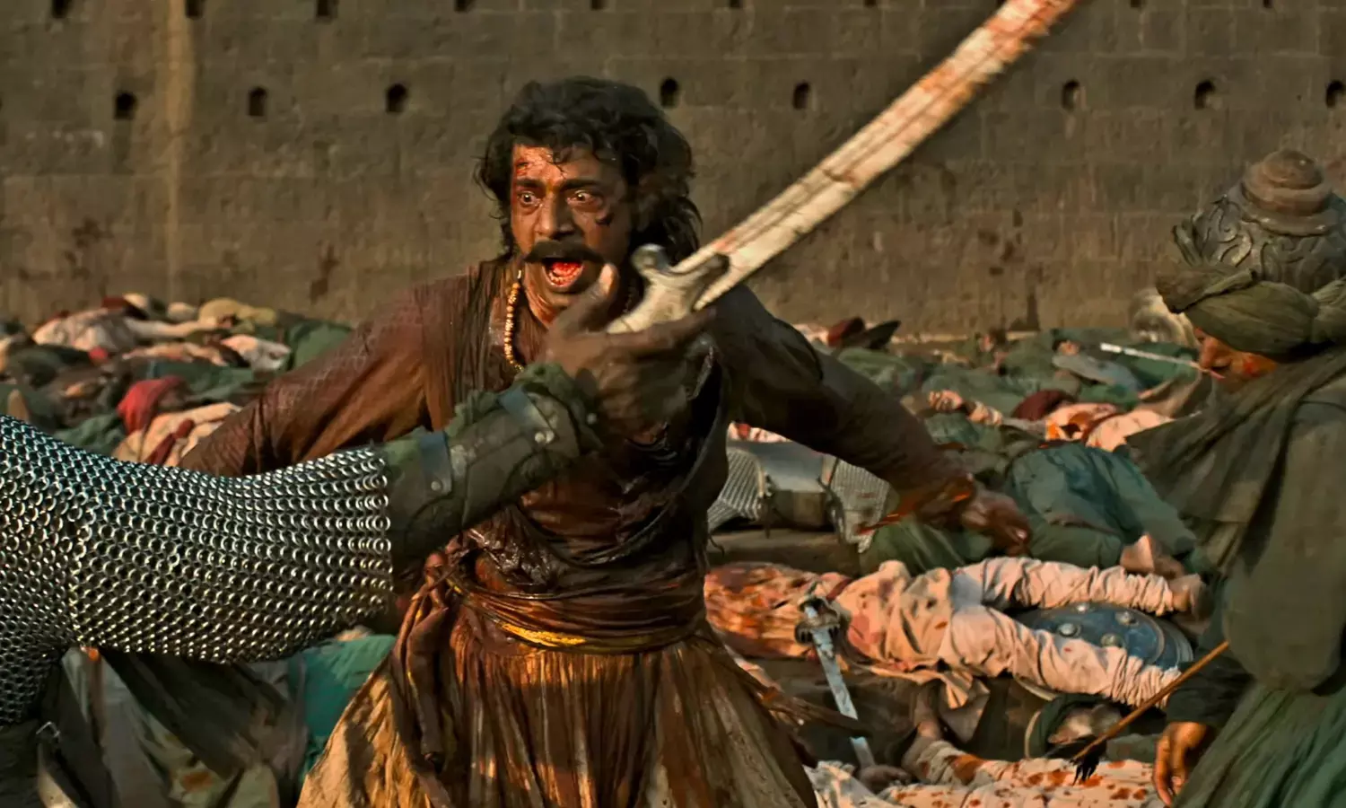 Vinit Kumar Singhs brilliance in the first historical film, creates history as Kavi Kalash in Chhaava