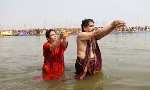 Pralhad Josh takes holy dip at Triveni Sangam in Prayagraj