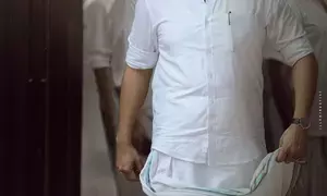 Mohanlal introduces Baiju Santhosh as Murukan in L2: Empuraan Mohanlal introduces Baiju Santhosh as Murukan in L2: Empuraan