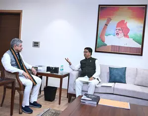 CM Saha discusses introduction of Vande Bharat train in Tripura with Railway Minister