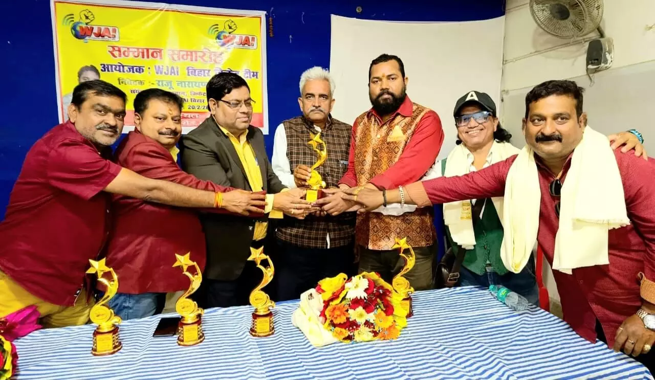 Web Journalists Association of India Honors its Office Bearers and Cricket Team Web Journalists Association of India Honors its Office Bearers and Cricket Team