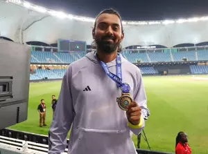 Champions Trophy: KL Rahul bags Fielder of the Match medal after win over Bangladesh Champions Trophy: KL Rahul bags Fielder of the Match medal after win over Bangladesh