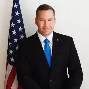 US intensifies pressure on Ukraine to sign minerals deal US intensifies pressure on Ukraine to sign minerals deal