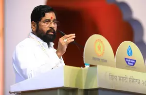Two apprehended in connection with threat mail to Maha Deputy CM Eknath Shinde Two apprehended in connection with threat mail to Maha Deputy CM Eknath Shinde