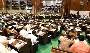 Over 1.60 lakh beneficiaries in Gujarats Jamnagar receive free LPG cylinders in one year