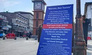 Srinagar traders appeal to tourists to not consume alcohol during Kashmir stay