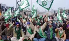 Centre to hold fresh round of talks with protesting farmers in Chandigarh today