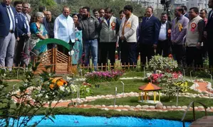 Delhi: DDAs 5-day flower festival Palaash begins in Dwarka