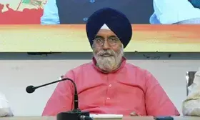 AAP failed to regularise MCD contract staff all these years: BJP