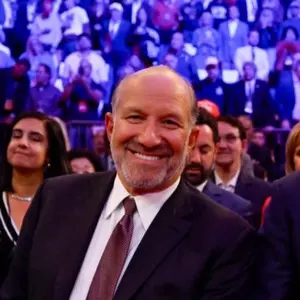 South Korean delegation calls meeting with US commerce chief productive South Korean delegation calls meeting with US commerce chief productive