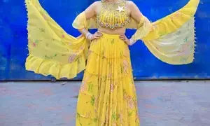 Rubina Dilaik beats Monday blues with a dollop of yellow