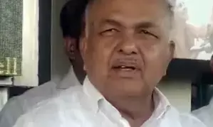 Asked transport department secretary to speak to Maha counterpart: Ktaka Minister on bus row