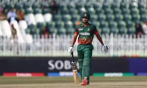 Champions Trophy: Bracewell’s relentless four-fer spell restricts Bangladesh to 236/9