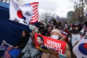 South Korea: Yoons supporters ramp up protest amid his final impeachment hearing South Korea: Yoons supporters ramp up protest amid his final impeachment hearing