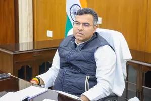 Delhi: Parvesh Verma assumes charge as PWD minister; vows to clean Yamuna Delhi: Parvesh Verma assumes charge as PWD minister; vows to clean Yamuna