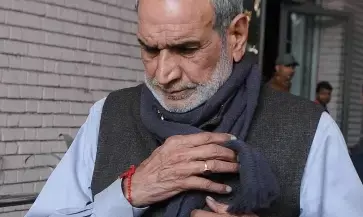 1984 anti-Sikh riots: Delhi court awards life sentence to Sajjan Kumar in murder case (Ld)