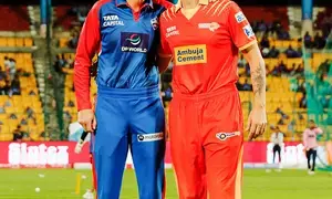 WPL 2025: Delhi Capitals elect to field against Gujarat Giants