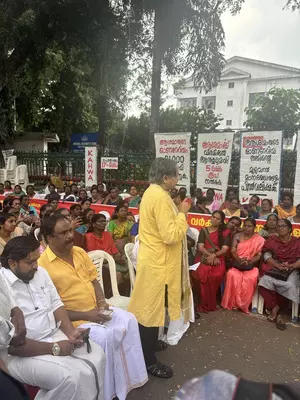 Congress comes out in support of Asha workers stir in Kerala