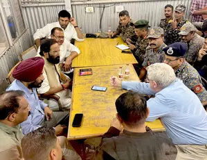 Breakthrough in reaching trapped men in Telangana tunnel likely very soon (2nd Lead) Breakthrough in reaching trapped men in Telangana tunnel likely very soon (2nd Lead)