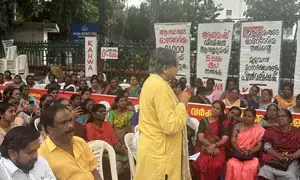 Congress comes out in support of Asha workers stir in Kerala