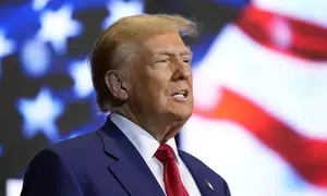 Trump plans $5 million immigration Gold Cards that companies can buy for talented employees Trump plans $5 million immigration Gold Cards that companies can buy for talented employees