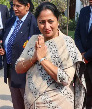 Delhi L-G orders transfer of five IAS officers, three assigned to CMs Office Delhi L-G orders transfer of five IAS officers, three assigned to CMs Office