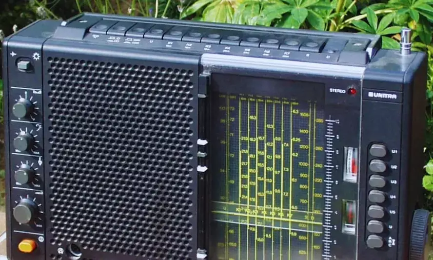 Bihar Krishi Radio Empowers Farmers with Information on Government Schemes and Modern Agriculture