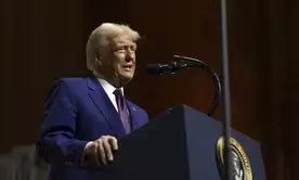 Trump slaps additional 10 pc tariff on imports from China