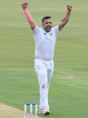 Dane Paterson joins Middlesex to play seven County Championship matches