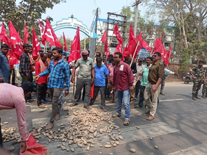 Bengal farmers’ body rejects MSP of Rs 900 a quintal for potatoes as inadequate