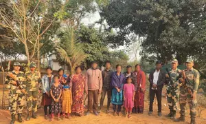 BSF apprehends 15 Bangladeshis in Tripura