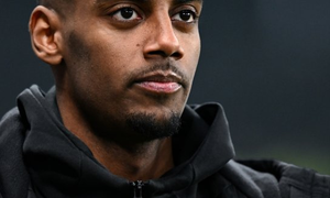 Isaks injury not long-term but Newcastle not willing to take risks: Eddie Howe