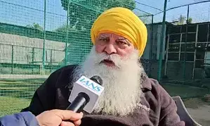 ‘Pak legends take money to hurl abuses at their country’: Yograj Singh ‘Pak legends take money to hurl abuses at their country’: Yograj Singh