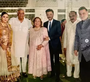 Kapoor brothers Boney, Anil and Sanjay pose under the same roof at Aadar Jains wedding Kapoor brothers Boney, Anil and Sanjay pose under the same roof at Aadar Jains wedding