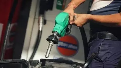 Petrol and diesel prices remain stable despite fluctuations in crude oil; check the latest rates on March 1, 2025 Petrol and diesel prices remain stable despite fluctuations in crude oil; check the latest rates on March 1, 2025