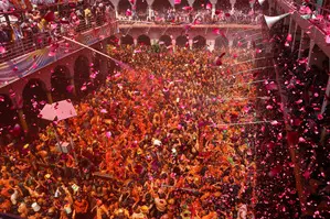 Ban Muslim participation in Holi celebrations: UP Hindutva outfit urges CM Yogi